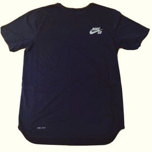 Nike SB Skyline Dri-Fit t-shirt!